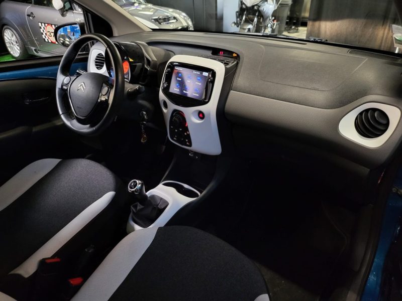 CITROEN C1 1,0VTi 72CV SHINE / CARPLAY / CAMERA RECUL