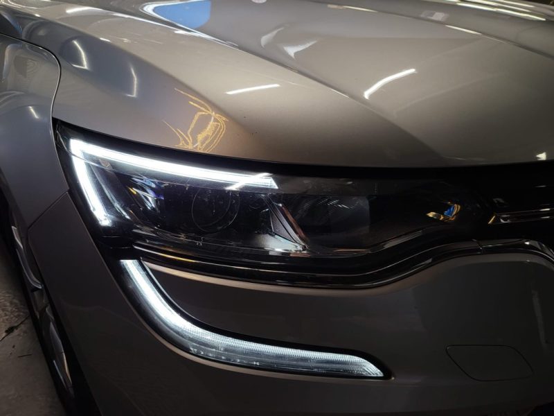 RENAULT TALISMAN 1.6 TCe 150ch SIEGES MASSANTS MAIN LIBRE LUMIERES D\'AMBIANCE