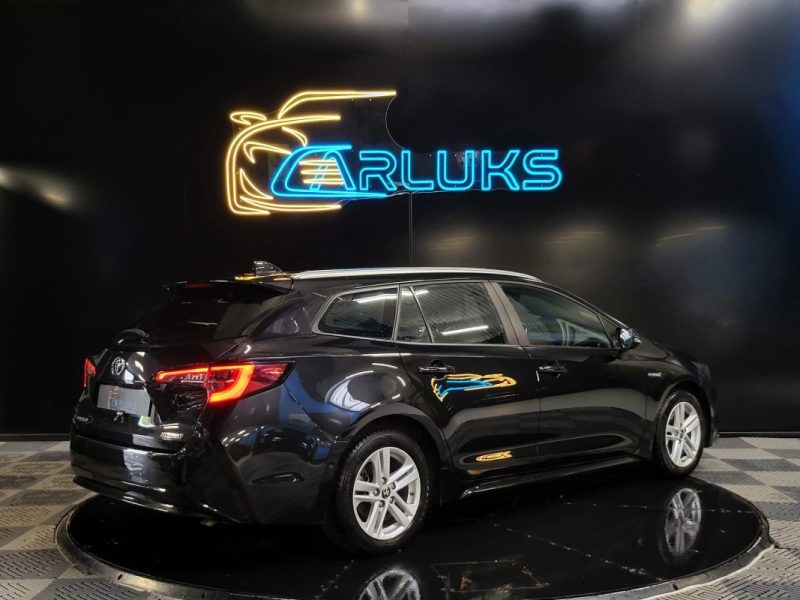 TOYOTA COROLLA TOURING SPORTS 122H DYNAMIC BUSINESS / CAMERA DE RECUL / SIEGES CHAUFFANT / SUIVI COM