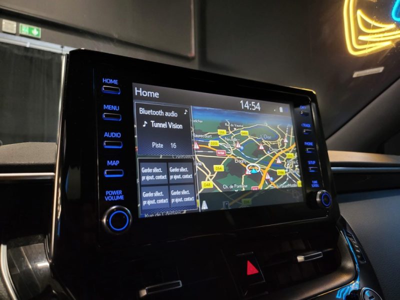 TOYOTA COROLLA TOURING SPORTS 122H DYNAMIC BUSINESS / CAMERA DE RECUL / SIEGES CHAUFFANT / SUIVI COM