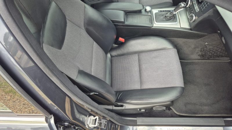 MERCEDES CLASSE C 220 CDI 170 ch AVANTGADE PACK AMG SPORT 7G-Tronic  2012