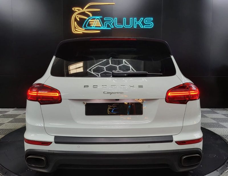 PORSCHE CAYENNE DIESEL 3.0 TDi V6 Tiptronic S 262 ch