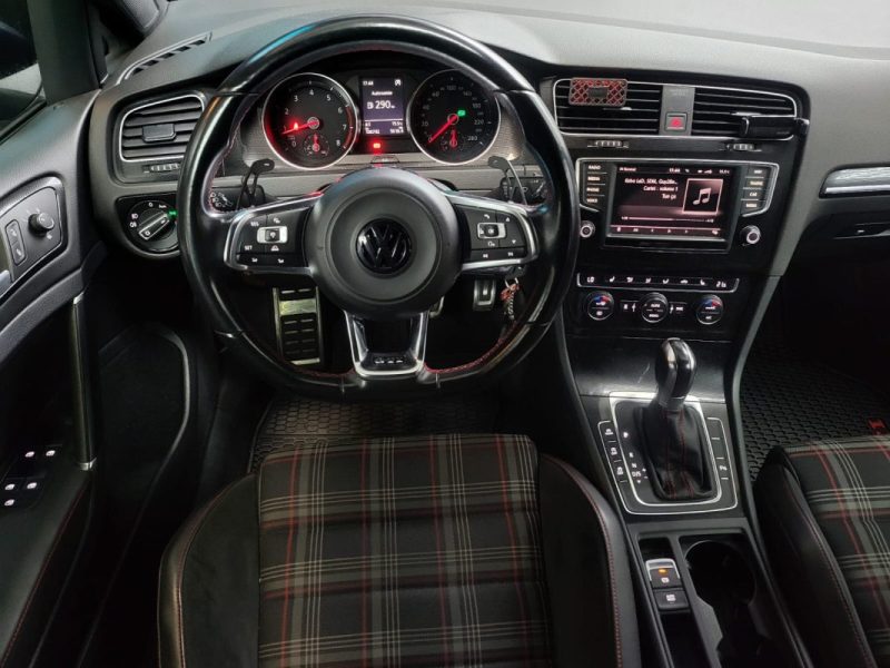 VOLKSWAGEN GOLF GTI 2.0 TSI 220 cv DSG6 