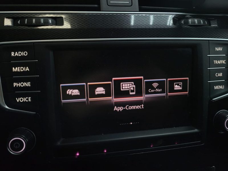 VOLKSWAGEN GOLF GTI 2.0 TSI 220 cv DSG6 