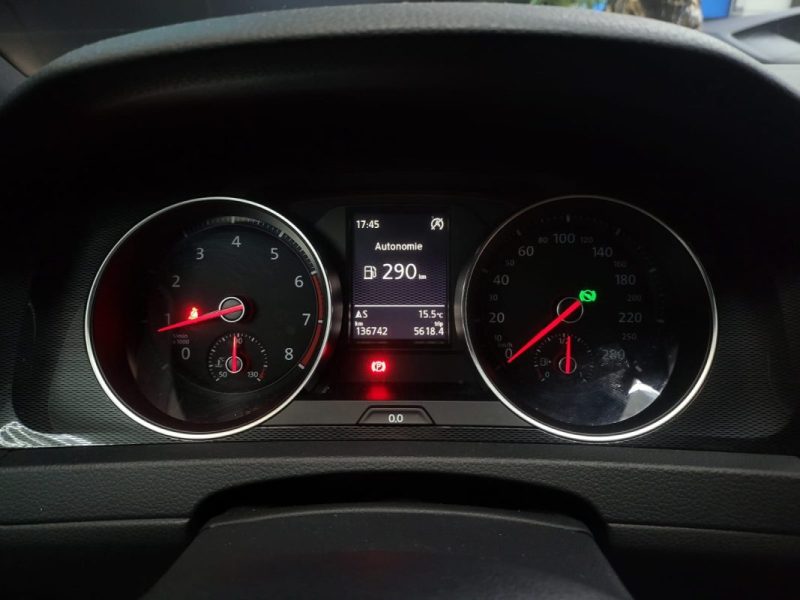 VOLKSWAGEN GOLF GTI 2.0 TSI 220 cv DSG6 