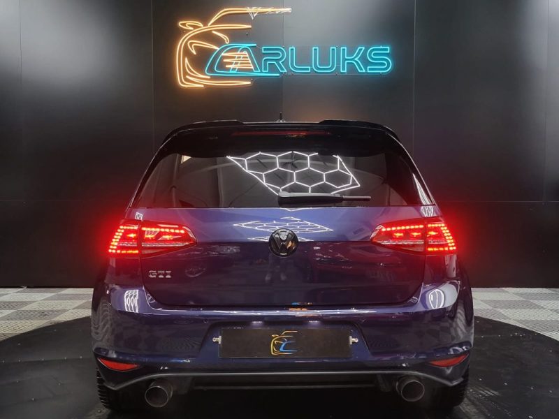 VOLKSWAGEN GOLF GTI 2.0 TSI 220 cv DSG6 