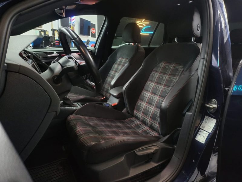 VOLKSWAGEN GOLF GTI 2.0 TSI 220 cv DSG6 