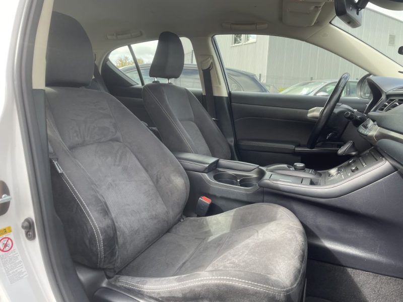 LEXUS CT200h Pack Business / Entretien Lexus - Caméra De Recul - Batterie Hybride OK