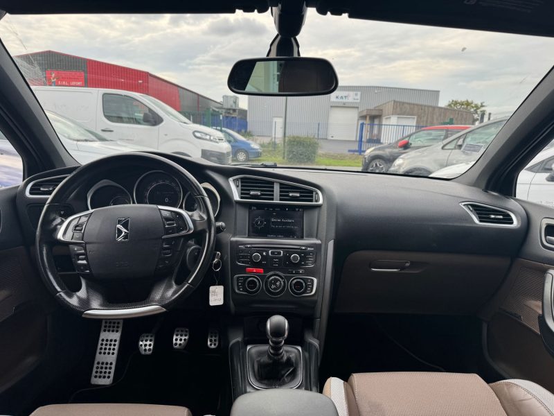 CITROEN DS4 1.6 HDi S&S FAP 112 cv 