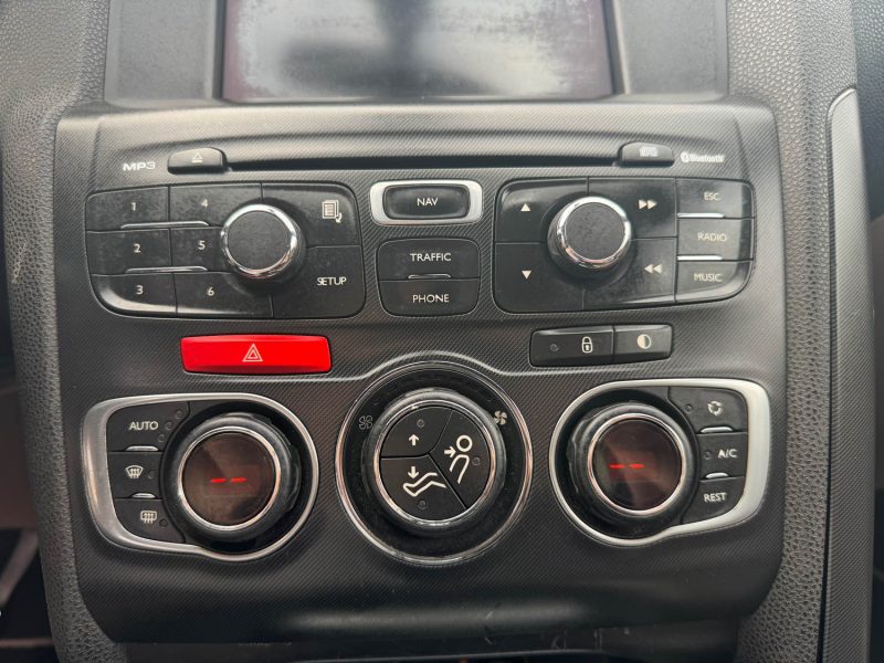 CITROEN DS4 1.6 HDi S&S FAP 112 cv 