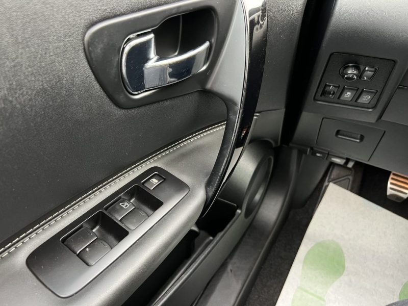 NISSAN QASHQAI PHASE 2 1.6 DCI 130 Cv 1ERE MAIN / CAMERA 360 TOIT PANORAMIQUE GPS - GARANTIE 1 AN