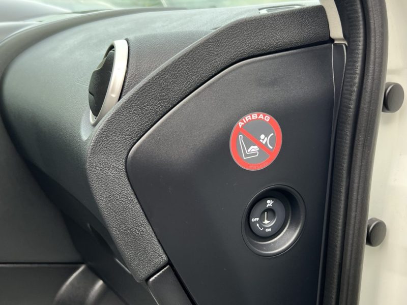 NISSAN QASHQAI PHASE 2 1.6 DCI 130 Cv 1ERE MAIN / CAMERA 360 TOIT PANORAMIQUE GPS - GARANTIE 1 AN