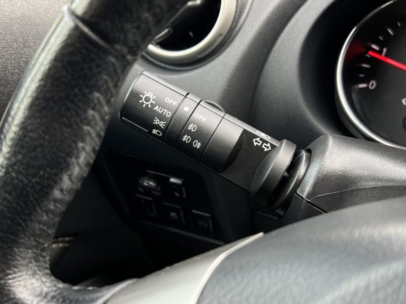 NISSAN QASHQAI PHASE 2 1.6 DCI 130 Cv 1ERE MAIN / CAMERA 360 TOIT PANORAMIQUE GPS - GARANTIE 1 AN