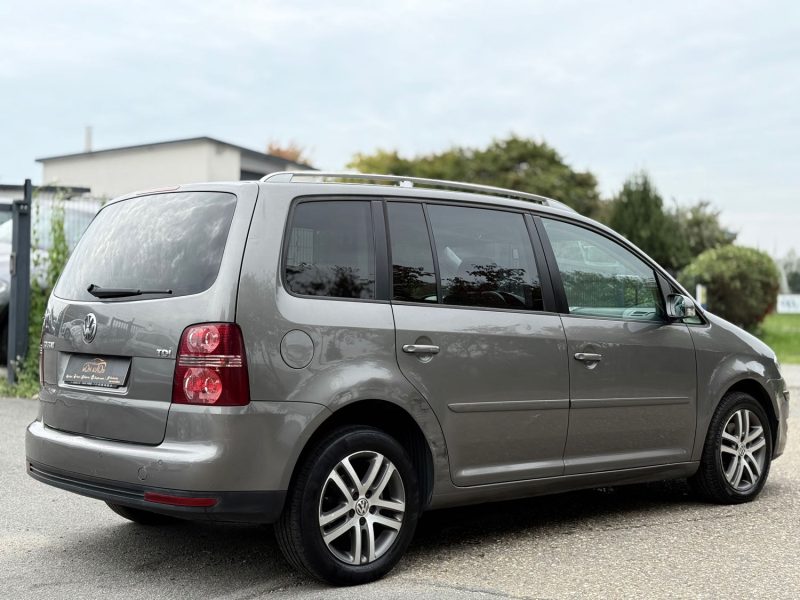 VOLKSWAGEN TOURAN 1.9 TDI 105CH CONFORTLINE 7PL 