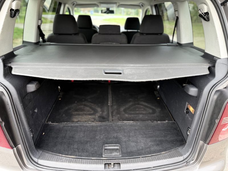 VOLKSWAGEN TOURAN 1.9 TDI 105CH CONFORTLINE 7PL 