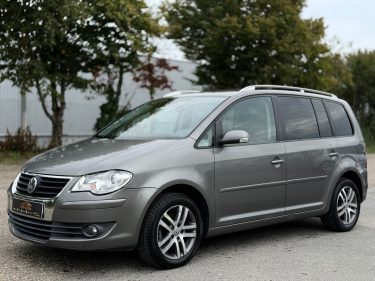 VOLKSWAGEN TOURAN 1.9 TDI 105CH CONFORTLINE 7PL 