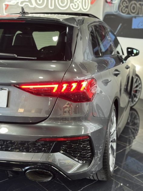 AUDI RS3 Sportback quattro 400cv  