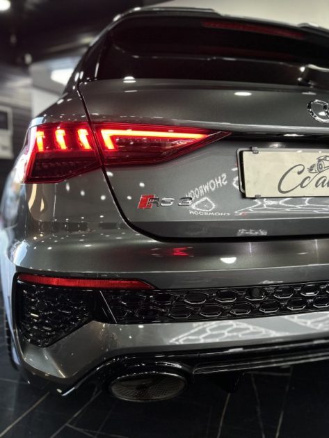 AUDI RS3 Sportback quattro 400cv  