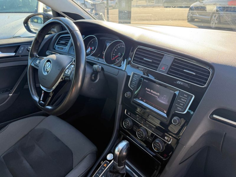 VOLKSWAGEN GOLF 2.0 TDI 150ch BlueMotion Technology FAP Carat DSG6 5p 2015