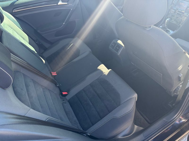VOLKSWAGEN GOLF 2.0 TDI 150ch BlueMotion Technology FAP Carat DSG6 5p 2015