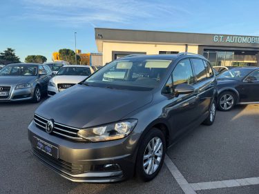 VOLKSWAGEN TOURAN 1.6 TDI 115ch BlueMotion Technology FAP Trendline DSG7 7 places GARANTIE 6 MOIS 