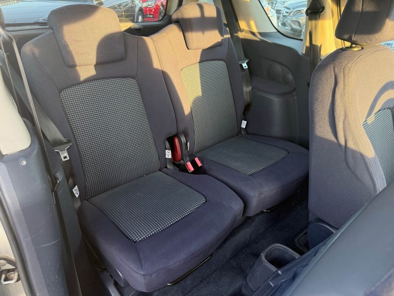 PEUGEOT 1007 SPORTY 1.4 HDI 70CH GARANTIE 6 MOIS 