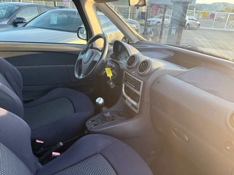 PEUGEOT 1007 SPORTY 1.4 HDI 70CH GARANTIE 6 MOIS 