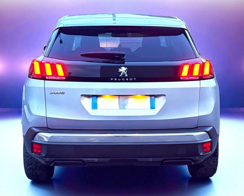 PEUGEOT 3008 1.6 BlueHDi 120ch Active S&S EAT6 