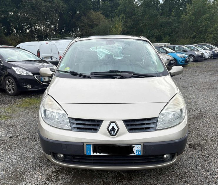 RENAULT MEGANE SCENIC PACK AUTHENTIQUE 1.6 16V 110cv garantie 12  mois