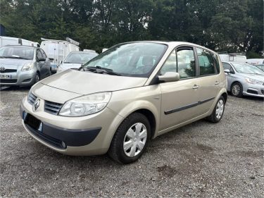 RENAULT MEGANE SCENIC PACK AUTHENTIQUE 1.6 16V 110cv garantie 12  mois