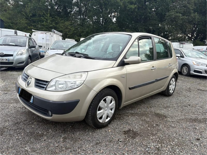 RENAULT MEGANE SCENIC PACK AUTHENTIQUE 1.6 16V 110cv garantie 12  mois