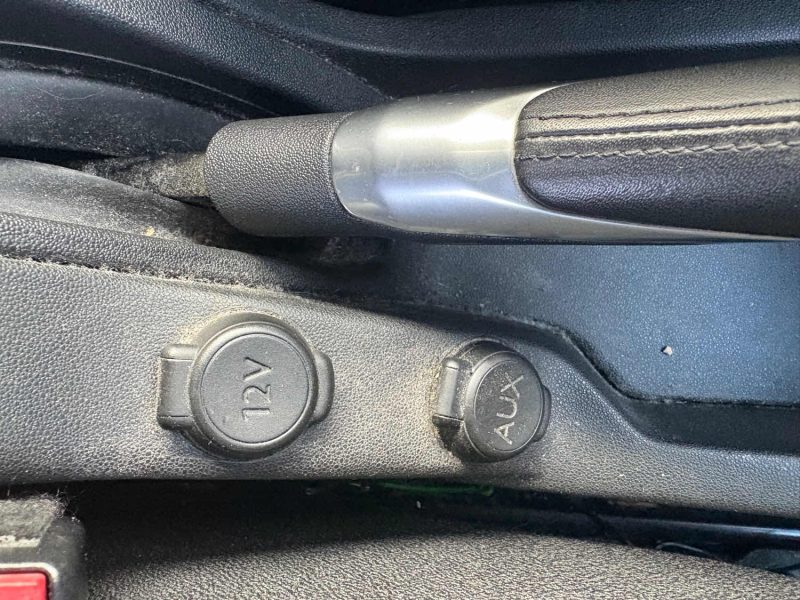 CITROEN DS3 1.6 BlueHDi  120ch Sport Chic Distribution, neuf garantie 12 mois