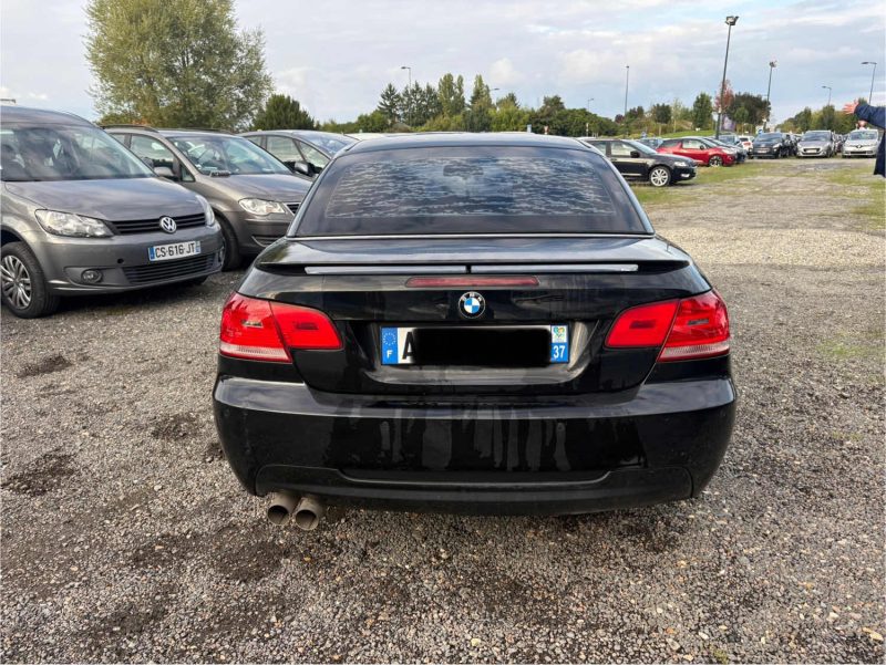B.M.W. SERIE 3  cabriolet 325I LUXE garantie 12 mois