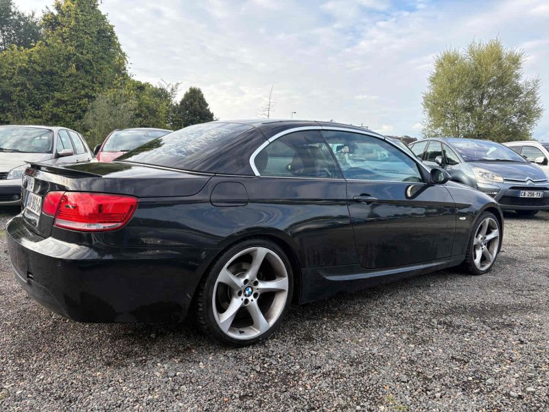 B.M.W. SERIE 3  cabriolet 325I LUXE garantie 12 mois