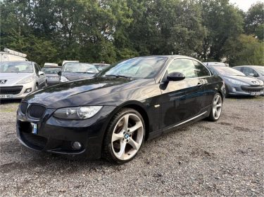 B.M.W. SERIE 3  cabriolet 325I LUXE garantie 12 mois