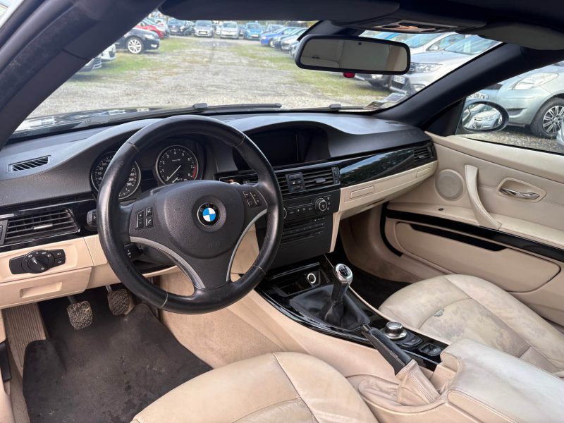 B.M.W. SERIE 3  cabriolet 325I LUXE garantie 12 mois