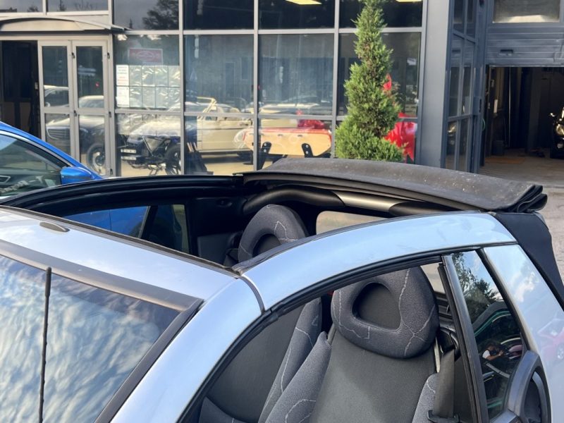 SMART FORTWO II CABRIOLET II 0.7 60 Cv BOITE AUTOMATIQUE / CLIMATISATION 88 300 Kms