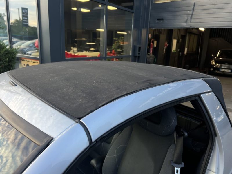 SMART FORTWO II CABRIOLET II 0.7 60 Cv BOITE AUTOMATIQUE / CLIMATISATION 88 300 Kms