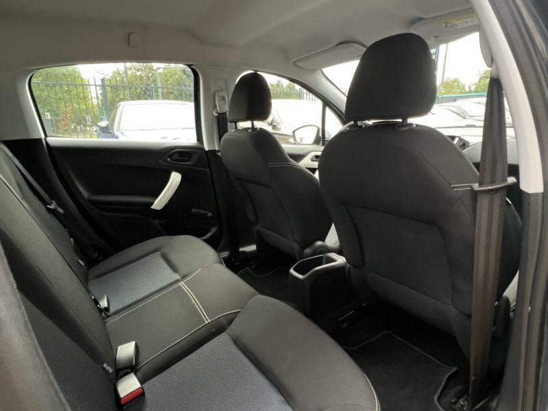 PEUGEOT 208 PHASE 2 LIKE 1.2 68 Cv 1ERE MAIN / 5 PORTES CLIMATISATION CRIT AIR 1 - GARANTIE 1 AN