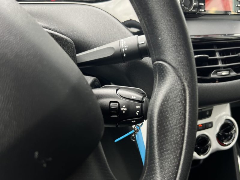 PEUGEOT 208 PHASE 2 LIKE 1.2 68 Cv 1ERE MAIN / 5 PORTES CLIMATISATION CRIT AIR 1 - GARANTIE 1 AN