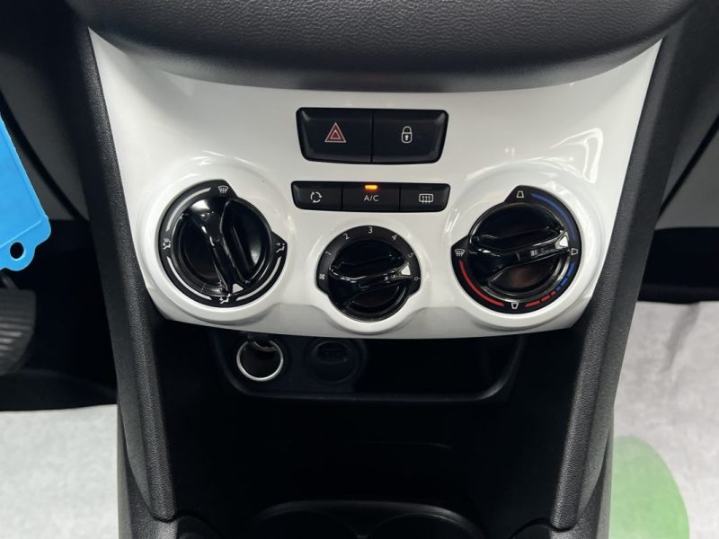 PEUGEOT 208 PHASE 2 LIKE 1.2 68 Cv 1ERE MAIN / 5 PORTES CLIMATISATION CRIT AIR 1 - GARANTIE 1 AN