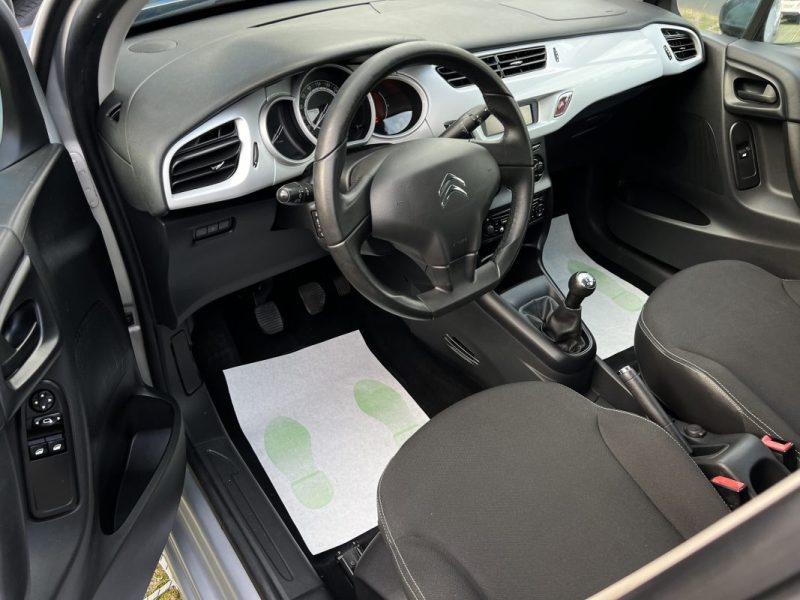 CITROEN C3 II PHASE 2 1.0 68 Cv 1ERE MAIN / 5 PORTES CLIMATISATION CRIT AIR 1 - GARANTIE 1 AN