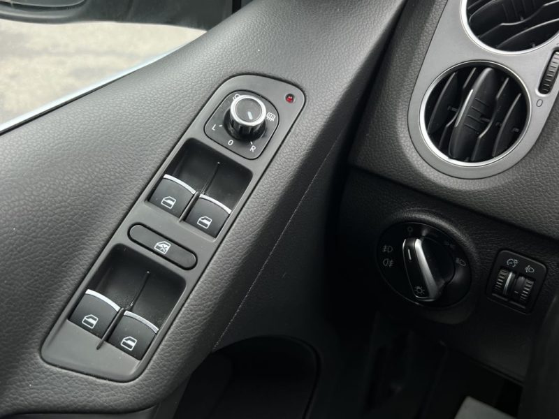 VOLKSWAGEN TIGUAN II 2.0 TDI 140 Cv 1ERE MAIN / 51 100 Kms ATTELAGE CRIT AIR 2 - GARANTIE 1 AN