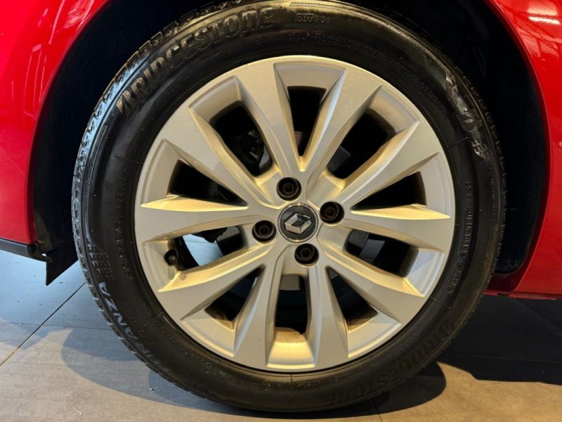 RENAULT CLIO 4 TCE 90 INTENS / CAMERA  2017