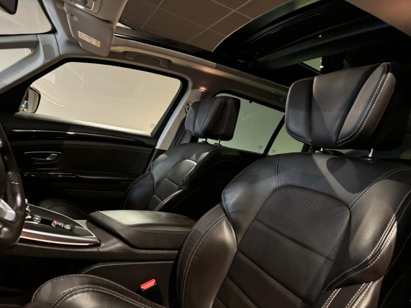 RENAULT ESPACE V 2.0 Blue dCi 200 edc Initiale paris 7 places / Toit ouvrant / Lecteur DVD /   2019