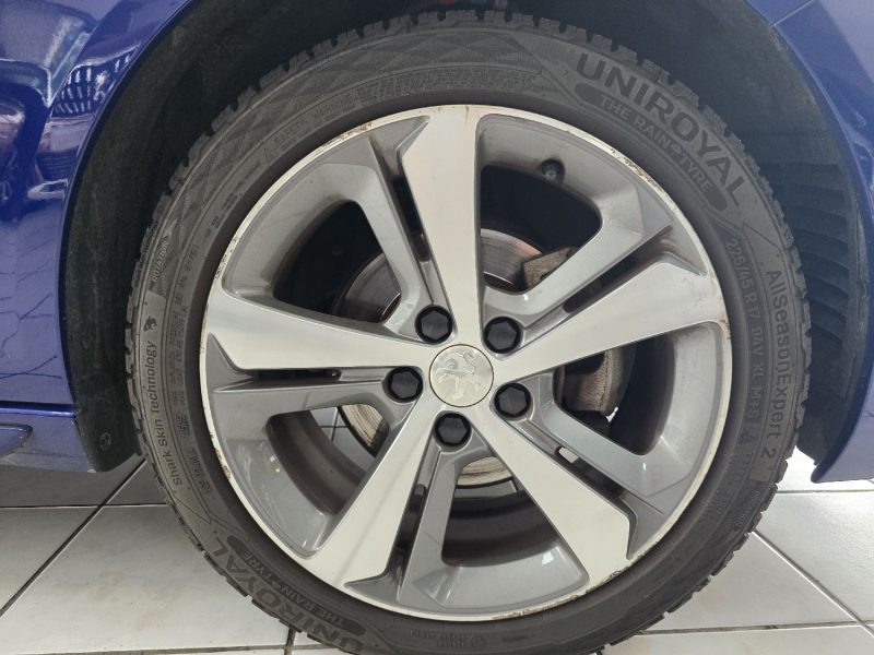 PEUGEOT 308 1.2 PureTech 130ch S&S Allure Business EAT6 2017