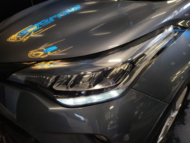 TOYOTA C-HR 122h DYNAMIC BUSINESS / CAMERA DE RECUL / SIEGES CHAUFFANTS 