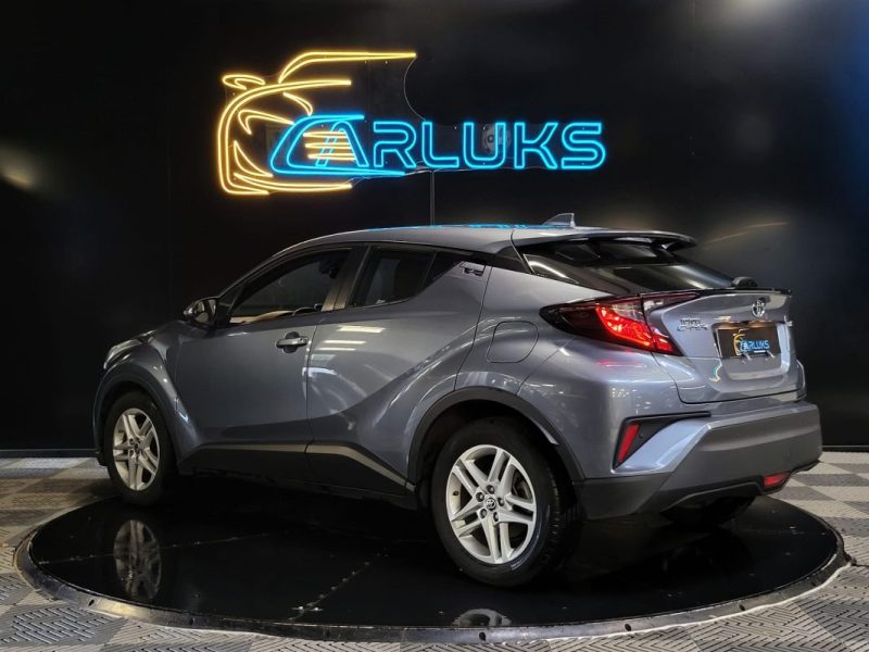 TOYOTA C-HR 122h DYNAMIC BUSINESS / CAMERA DE RECUL / SIEGES CHAUFFANTS 