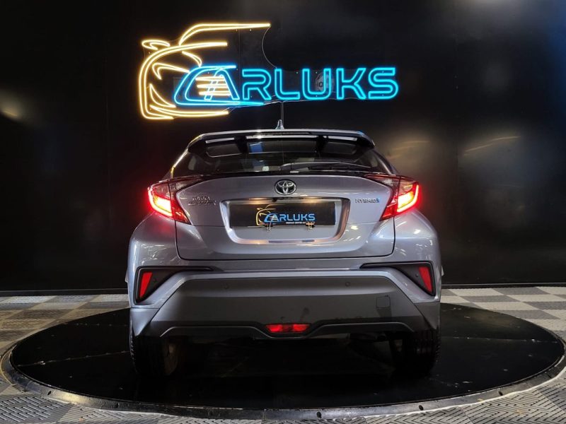 TOYOTA C-HR 122h DYNAMIC BUSINESS / CAMERA DE RECUL / SIEGES CHAUFFANTS 