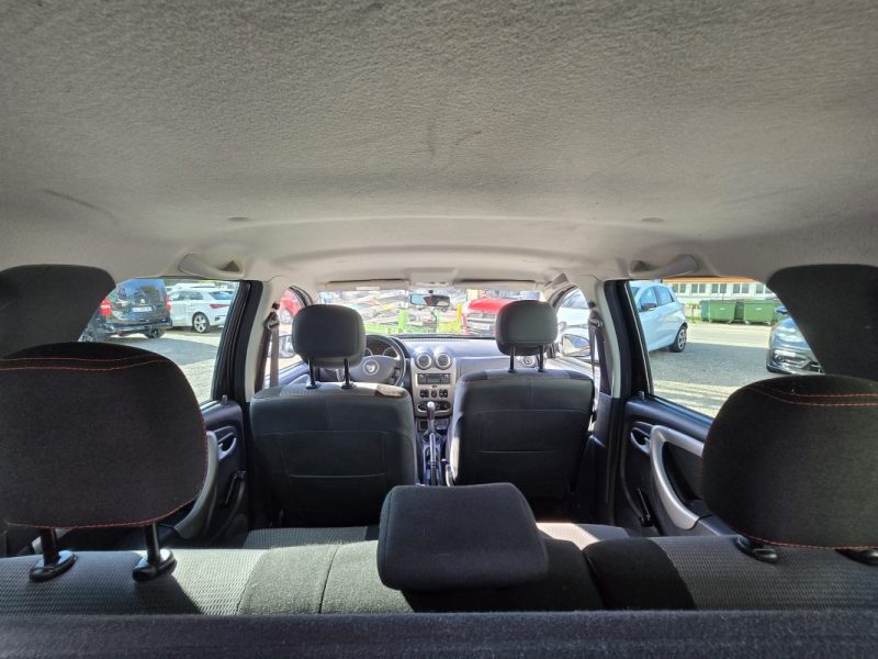 DACIA DUSTER 1.5 dCi 90ch FAP Lauréate 4X2 2012